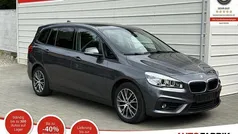 Grau Gebraucht 2017 BMW 220 Gran Tourer Van / Kleinbus | 14.900 € (Fairer Preis)