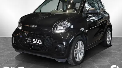 Usado Smart ForTwo Coupé 60 kW (82 HP) 2021 Preto Citadino