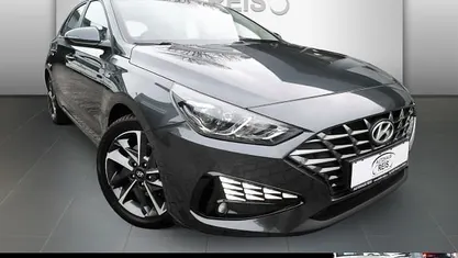 Gebraucht Hyundai i30 120 PS (88 kW) 2023 Limousine