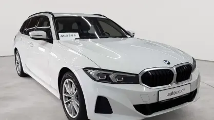 Gebraucht BMW 318 Sport Line 150 PS (110 kW) 2023 Alpinweiß Kombi