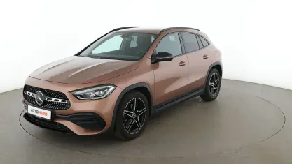 Gebraucht Mercedes GLA200 AMG line 163 PS (119 kW) 2022 Braun SUV