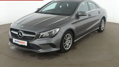 Gebraucht 2016 Mercedes CLA200 Urban Limousine | 20.990 € (Fairer Preis)