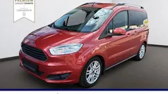 Gebraucht 2017 Ford Tourneo Courier Titanium Van / Kleinbus | 10.880 € (Fairer Preis)