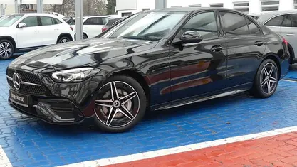 Gebraucht Mercedes C300 AMG 265 PS (194 kW) 2025 Unilack schwarz uni Limousine