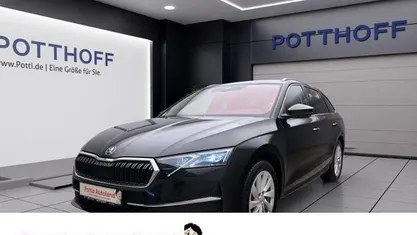Gebraucht 2024 Skoda Octavia Selection Kombi | 29.997 € (Guter Preis)
