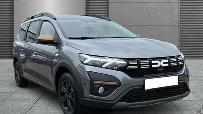 Neu Dacia Jogger Extreme 101 PS (74 kW) 2025 Grau Van / Kleinbus