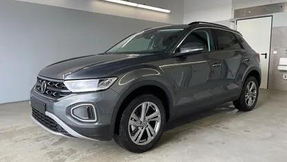 Gebraucht VW T-Roc Life 150 PS (110 kW) 2025 SUV