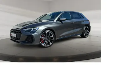 Gebraucht Audi S3 Sport 333 PS (244 kW) 2024 Daytonagrau perleffekt Limousine