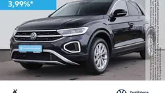 Gebraucht 2024 VW T-Roc Style SUV | 29.980 € (Fairer Preis)