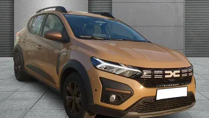 Gebraucht Dacia Sandero Stepway 110 PS (80 kW) 2025 SUV
