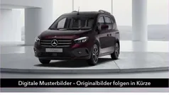 Rot Gebraucht 2023 Mercedes 180 Progressive Limousine | 29.750 € (Fairer Preis)