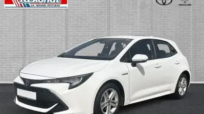 Gebraucht Toyota Corolla Comfort 122 PS (89 kW) 2021 Schneeweiß