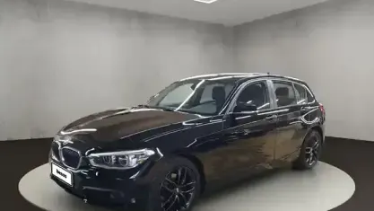 Gebraucht BMW 118 Sport Line 136 PS (100 kW) 2019 Schwarz ii Kleinwagen
