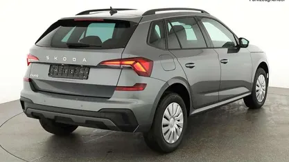 Graphite grau metallic Neu 2025 Skoda Kamiq Selection SUV | 26.545 € (Fairer Preis)