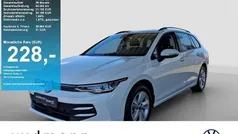 Gebraucht 2024 VW Golf VIII Life Kombi | 28.850 € (Fairer Preis)