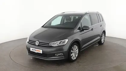 Grau Gebraucht 2017 VW Touran Highline Van / Kleinbus | 20.230 € (Guter Preis)