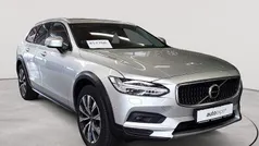 Bright silbermetallic Gebraucht 2022 Volvo V90 CC Pro Kombi | 36.990 € (Superpreis)