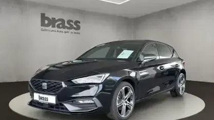 Gebraucht Seat Leon FR 150 PS (110 kW) 2022 Mitternachtsschwarz Limousine