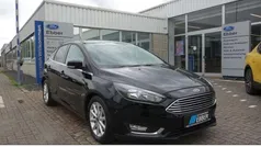 Schwarz Gebraucht 2018 Ford Focus Titanium Limousine | 15.979 € (Fairer Preis)