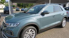 Gebraucht 2025 VW T-Roc Life SUV | 33.680 € (Superpreis)