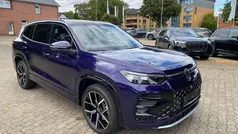 Sonderlackierung ultra violet Gebraucht 2025 VW Tayron R-line SUV | 55.980 € (Superpreis)
