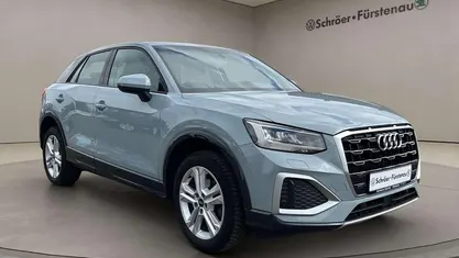 Grau Gebraucht 2022 Audi Q2 SUV | 25.890 € (Fairer Preis)