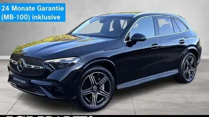 Gebraucht Mercedes GLC300 AMG Line Premium 258 PS (189 kW) 2025 Schwarzlack obsidianschwarz SUV
