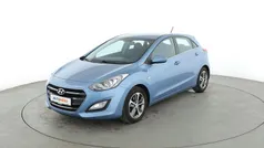 Blau Gebraucht 2015 Hyundai i30 YES! Limousine | 8.780 € (Fairer Preis)