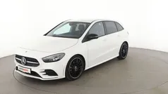 Weiß Gebraucht 2022 Mercedes B200 AMG line Van / Kleinbus | 30.110 € (Fairer Preis)