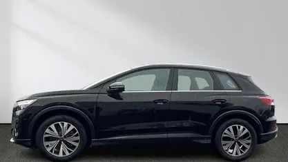 Gebraucht Audi Q4 e-tron Sport 150 kW (204 PS) 2023 Mythosschwarz SUV