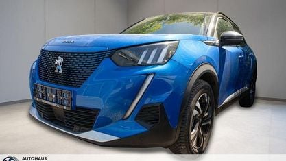 Second-hand Peugeot e-2008 GT 100 kW (136 CP) 2022 Albastru SUV