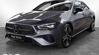 Gebraucht Mercedes CLA180 Progressive 136 PS (100 kW) 2024 Metalliclack mountaingrau Limousine