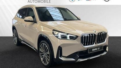 Neu BMW X1 Sport Line 170 PS (125 kW) 2025 Dune grey metallic SUV