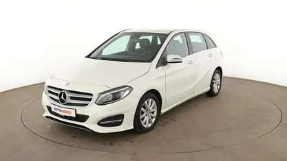 Gebraucht Mercedes B180 Style 122 PS (89 kW) 2015 Weiß Van / Kleinbus