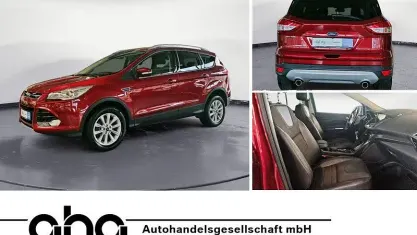 Gebraucht Ford Kuga Titanium 150 PS (110 kW) 2016 Rot SUV