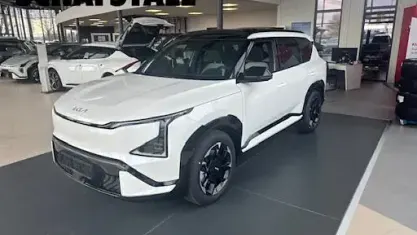 Neu Kia EV5 GT-Line 194 kW (265 PS) 2026 Weiss (snow white pearl) SUV