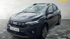 Kometengrau Gebraucht 2023 Dacia Sandero Expression Kleinwagen | 16.799 € (Fairer Preis)