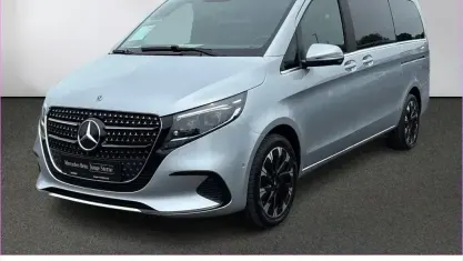 Gebraucht Mercedes V300 Avantgarde 237 PS (174 kW) 2025 Silber Van / Kleinbus