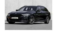 Schwarz Gebraucht 2022 BMW 520 M Sport Kombi | 33.480 € (Fairer Preis)