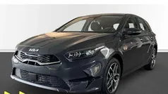 Grau Neu 2025 Kia Ceed Spirit Limousine | 28.900 € (Fairer Preis)