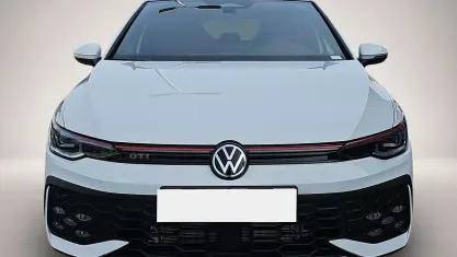 Neu VW Golf VIII GTI 265 PS (194 kW) 2026 Weiß Limousine