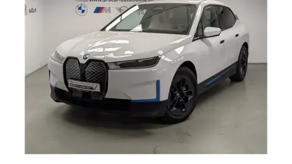 Gebraucht BMW iX 239 kW (326 PS) 2023 Weiß SUV