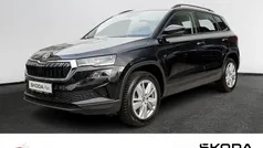 Schwarz Gebraucht 2024 Skoda Karoq Selection SUV | 31.990 € (Fairer Preis)
