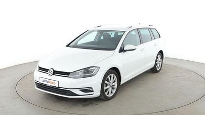 Gebraucht VW Golf VII Highline 2020 Weiß Kombi