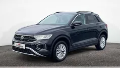 Schwarz Gebraucht 2025 VW T-Roc Life SUV | 26.444 € (Fairer Preis)