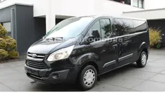 Schwarz Gebraucht 2018 Ford Transit Custom Van / Kleinbus | 7.950 € (Superpreis)