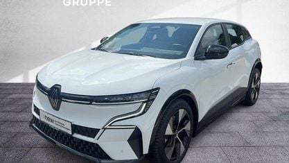 Używany Renault Megane E-Tech Equilibre 96 kW (131 KM) 2023 Biały Sedan/Limuzyna