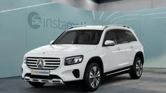 Mercedes GLB220