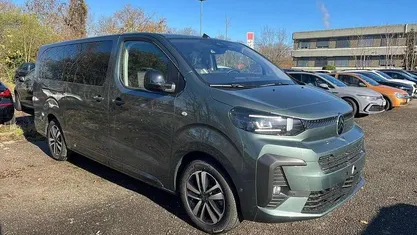 Gebraucht 2025 Citroën Spacetourer Van / Kleinbus | 43.217 € (Fairer Preis)