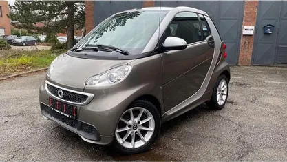 Gebraucht Smart ForTwo Cabrio Passion 55 kW (75 PS) 2013 Grau Cabrio
